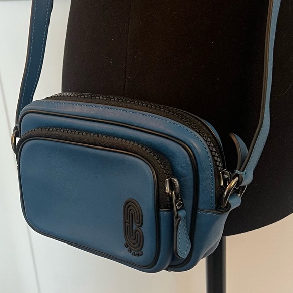 Coach Mini Edge Double Pouch Crossbody With Coach Patch - Picture 2 of 6